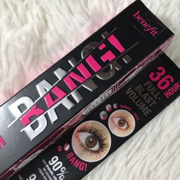 Benefit Bad Girl Bang! Mascara + Iridescent Confetti Clear Cosmetic Bag Set - Picture 3 of 9